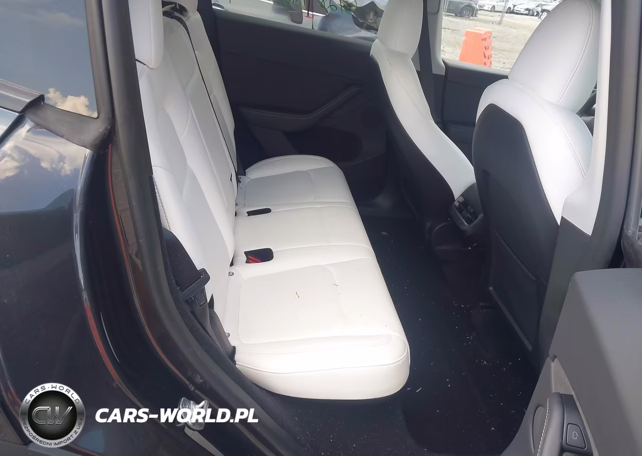 2024 Tesla Model Y Long Range Dual Motor All-Wheel Drive VIN:7SAYGDEEXRA231528 - 8