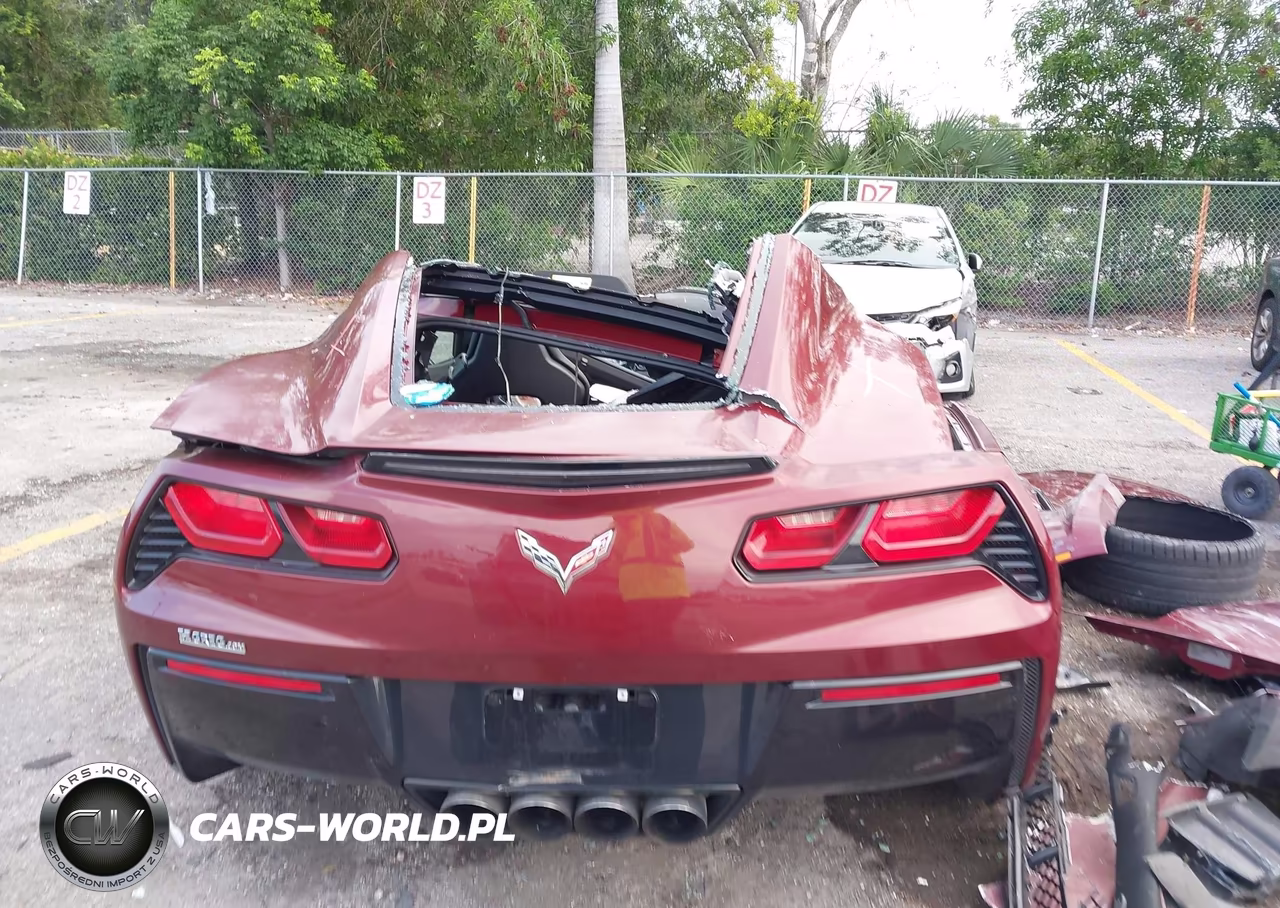 2016 Chevrolet Corvette Stingray VIN:1G1YB2D73G5118405 - 17