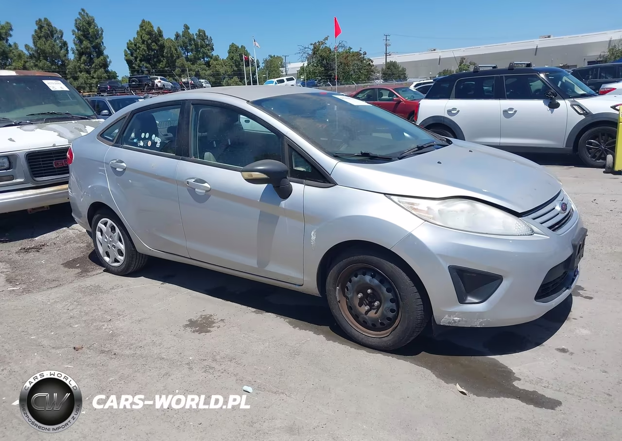 2013 Ford Fiesta S
