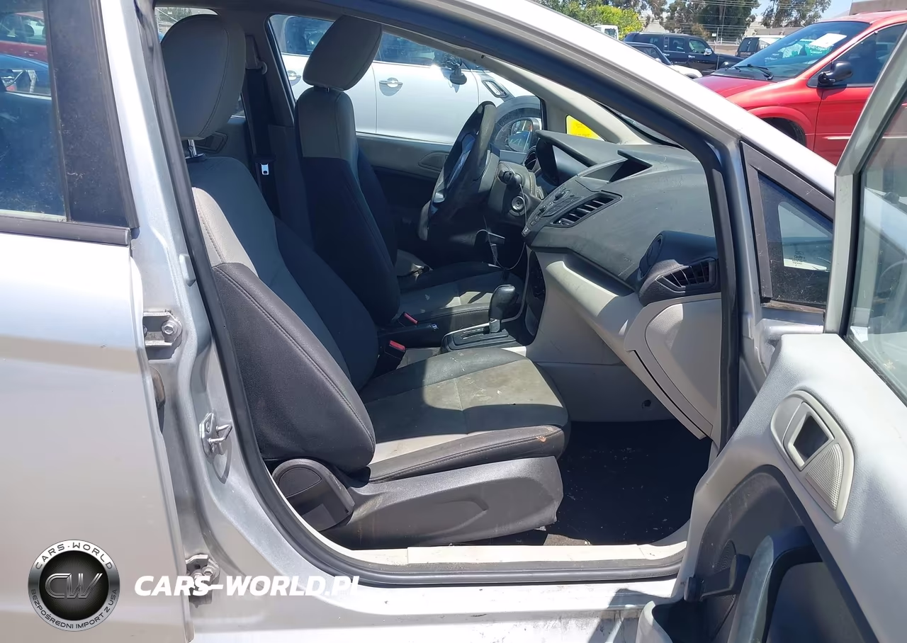 2013 Ford Fiesta S VIN:3FADP4AJ3DM162743 - 5