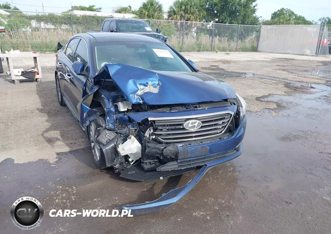 2015 Hyundai Sonata Limited VIN:5NPE34AF8FH239833 - 6