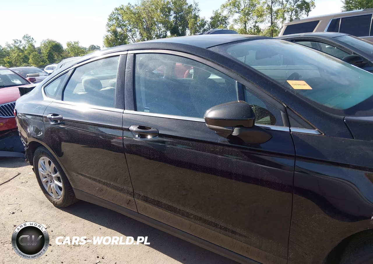 2016 Ford Fusion S VIN:1FA6P0G75G5126365 - 14
