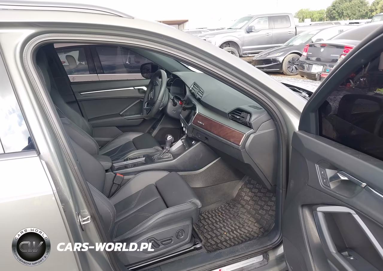 2023 Audi Q3 Premium 45 Tfsi S Line Quattro Tiptronic VIN:WA1DECF35P1075393 - 5