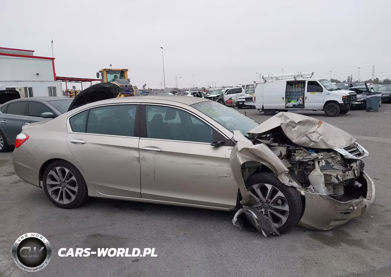 2013 Honda Accord Sport VIN:1HGCR2F54DA266401 - 14