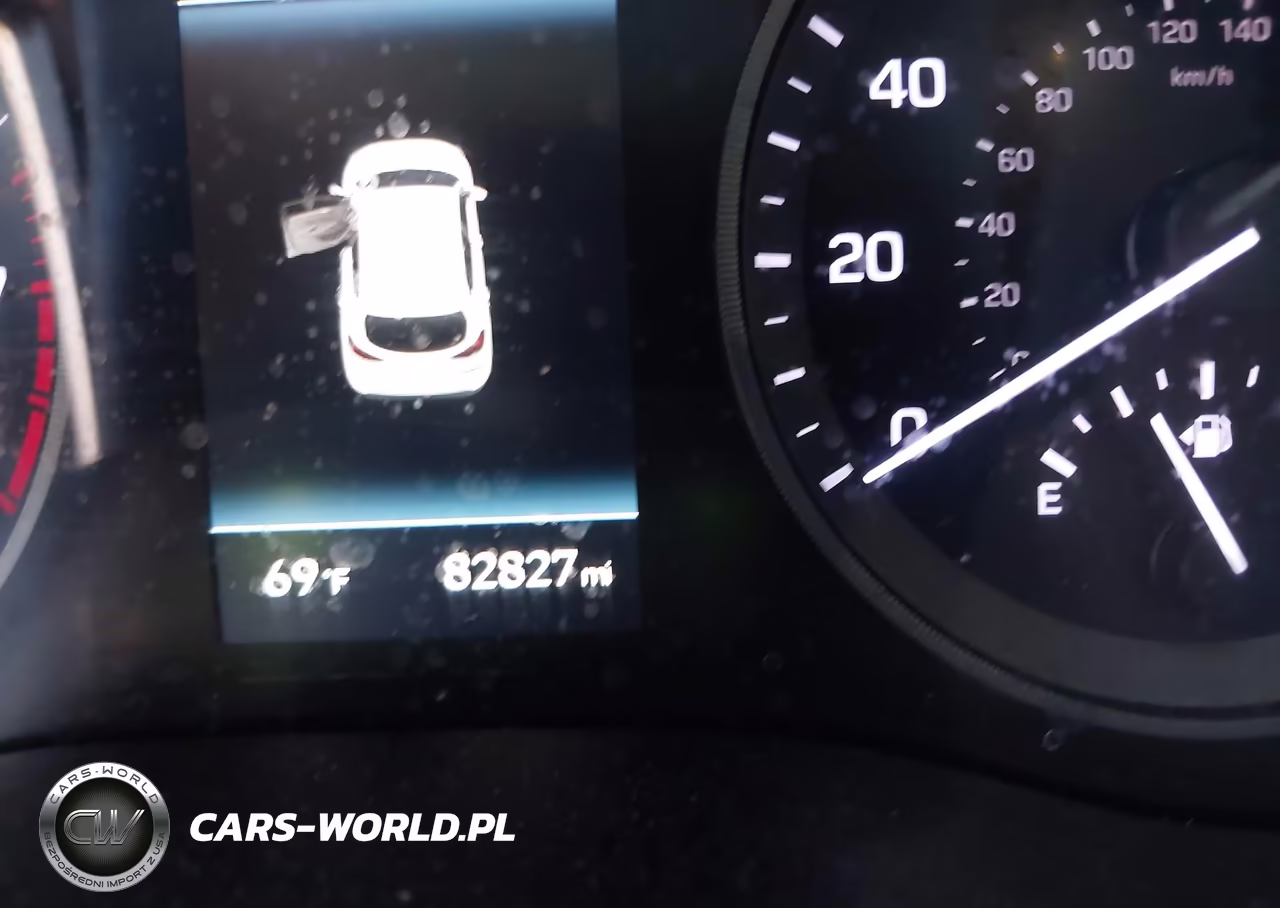2020 Hyundai Tucson Ultimate VIN:KM8J3CAL5LU232155 - 16