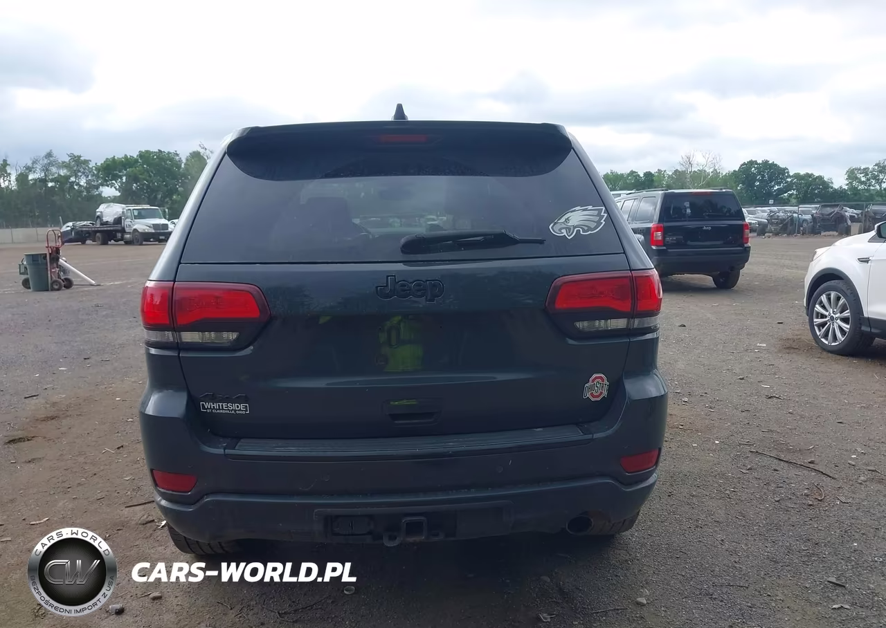 2017 Jeep Grand Cherokee Altitude 4X4 VIN:1C4RJFAG5HC922079 - 17