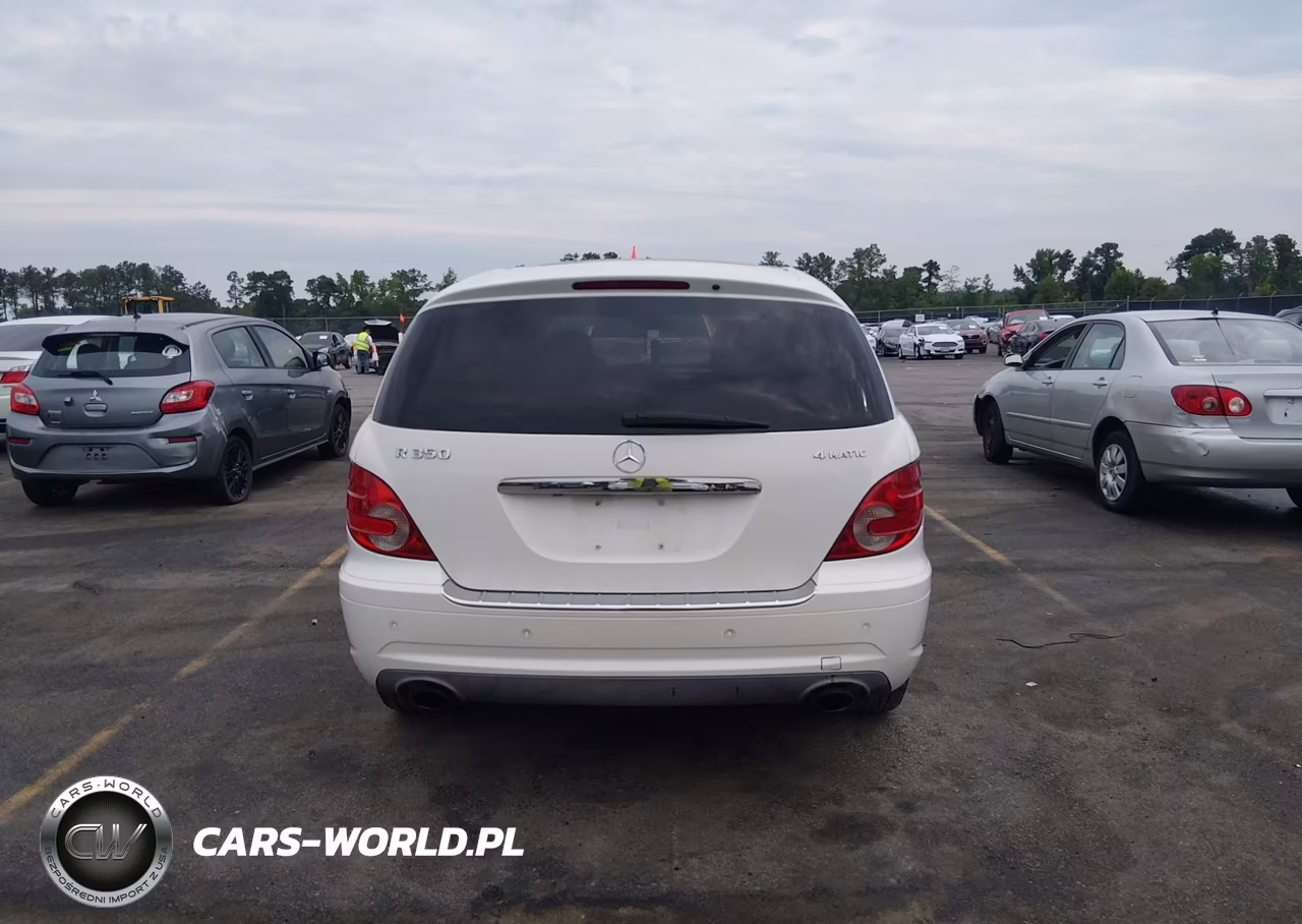 2010 Mercedes-Benz R 350 4Matic VIN:4JGCB6FE1AA111693 - 16