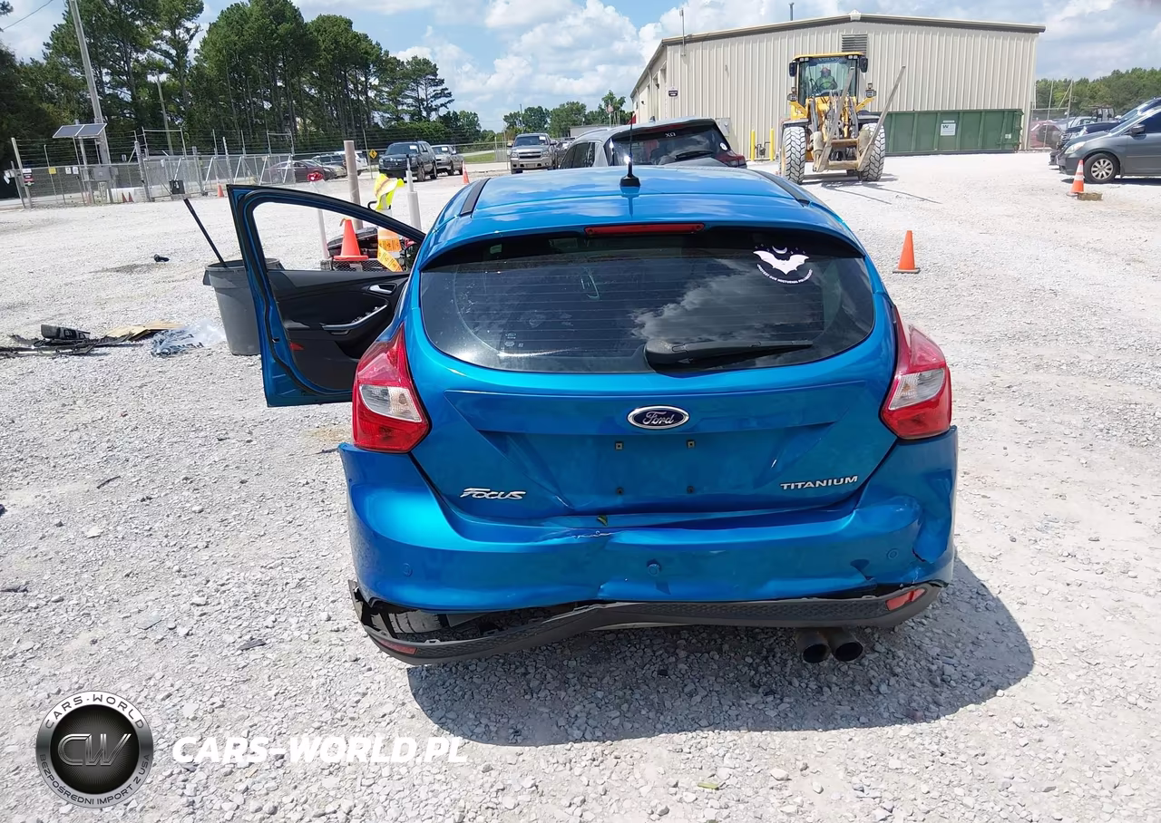 2012 Ford Focus Titanium VIN:1FAHP3N27CL343214 - 6