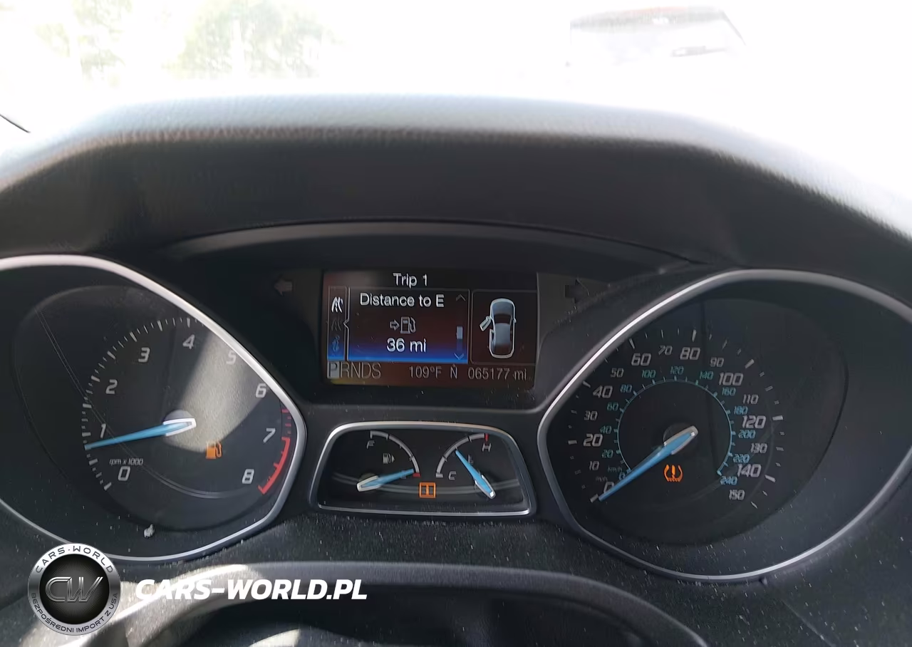 2012 Ford Focus Titanium VIN:1FAHP3N27CL343214 - 7