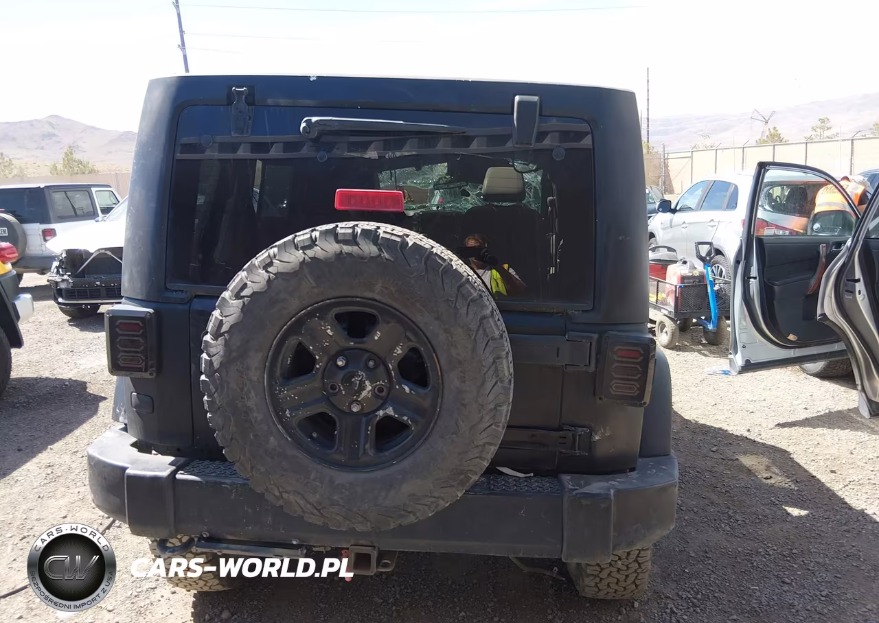 2014 Jeep Wrangler Unlimited Freedom Edition VIN:1C4BJWDG2EL212601 - 16