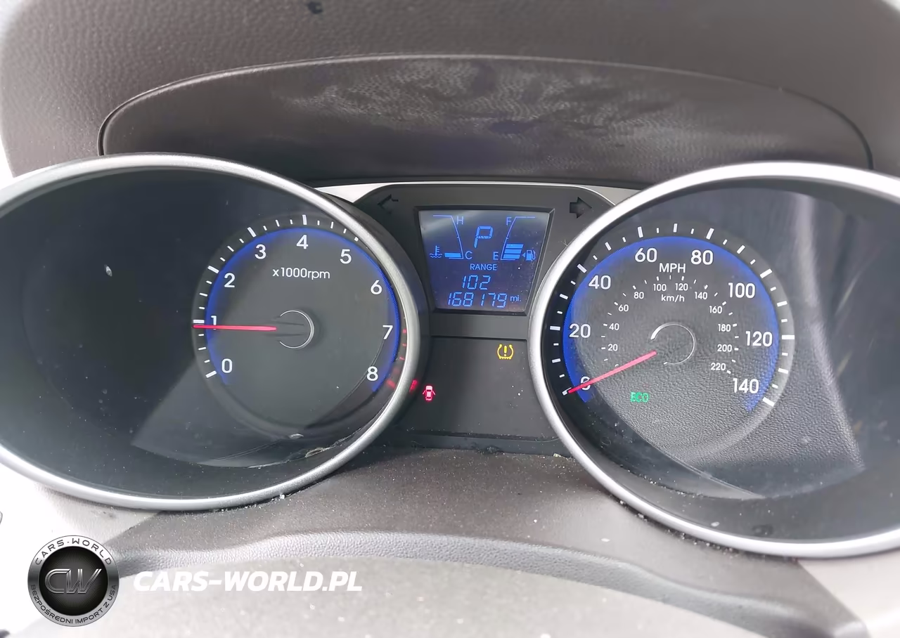 2015 Hyundai Tucson Limited VIN:KM8JU3AG7FU041213 - 7