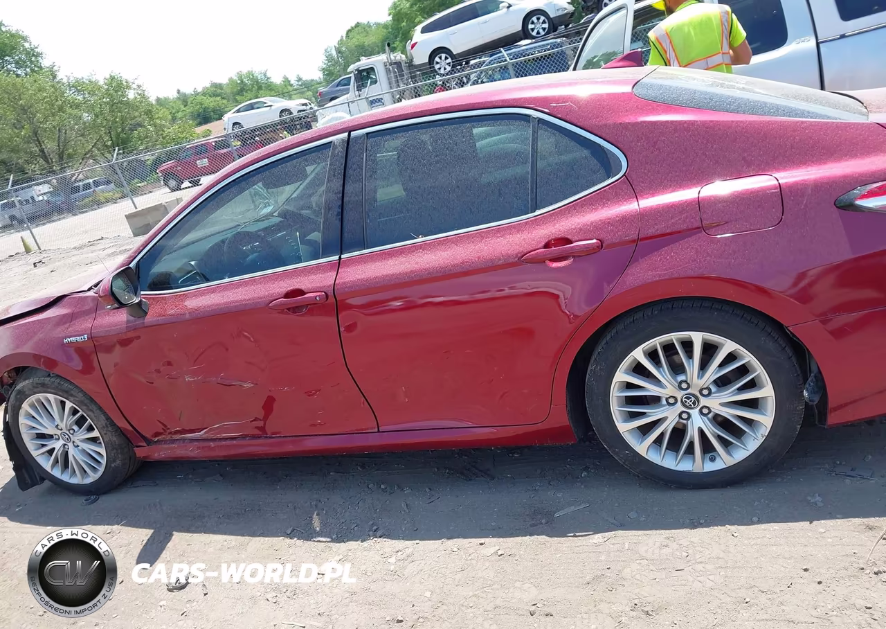 2018 Toyota Camry Hybrid Xle VIN:4T1B21HK8JU507782 - 14