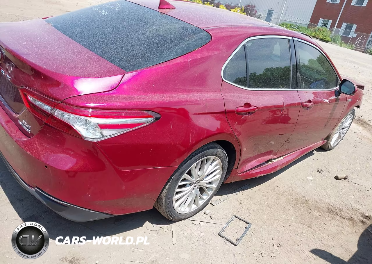 2018 Toyota Camry Hybrid Xle VIN:4T1B21HK8JU507782 - 4