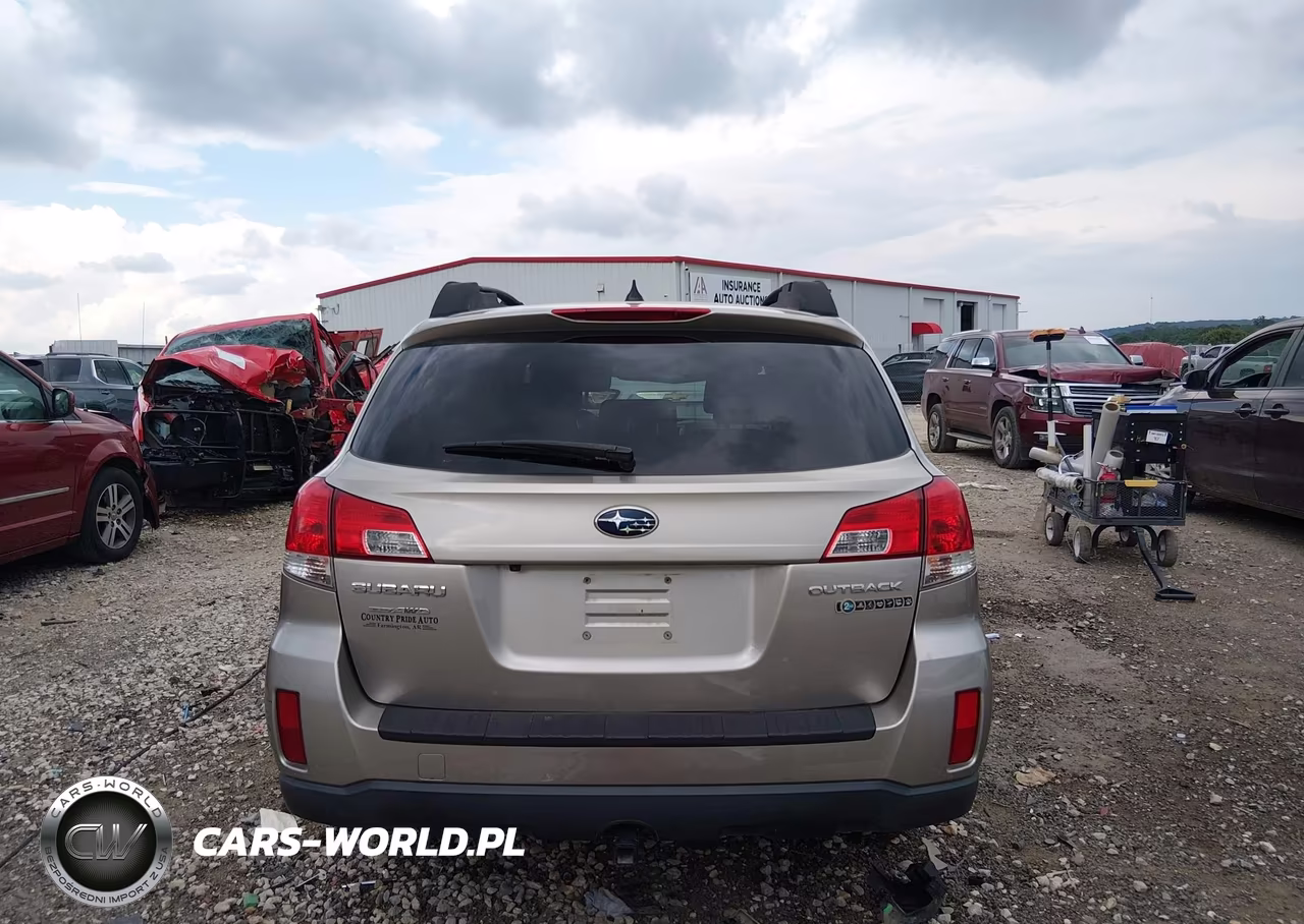 2014 Subaru Outback 2.5I Limited VIN:4S4BRCLC7E3218945 - 17