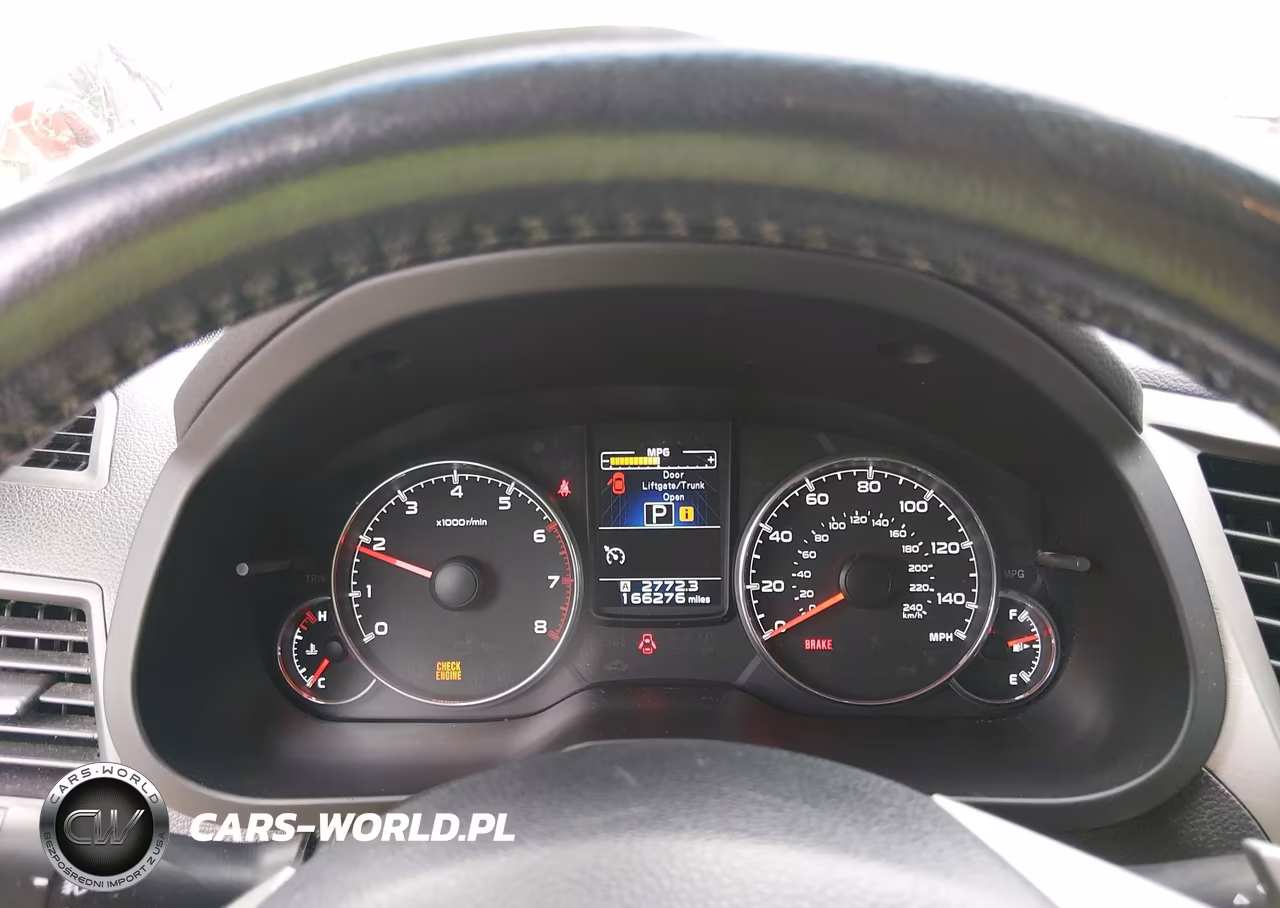 2014 Subaru Outback 2.5I Limited VIN:4S4BRCLC7E3218945 - 7