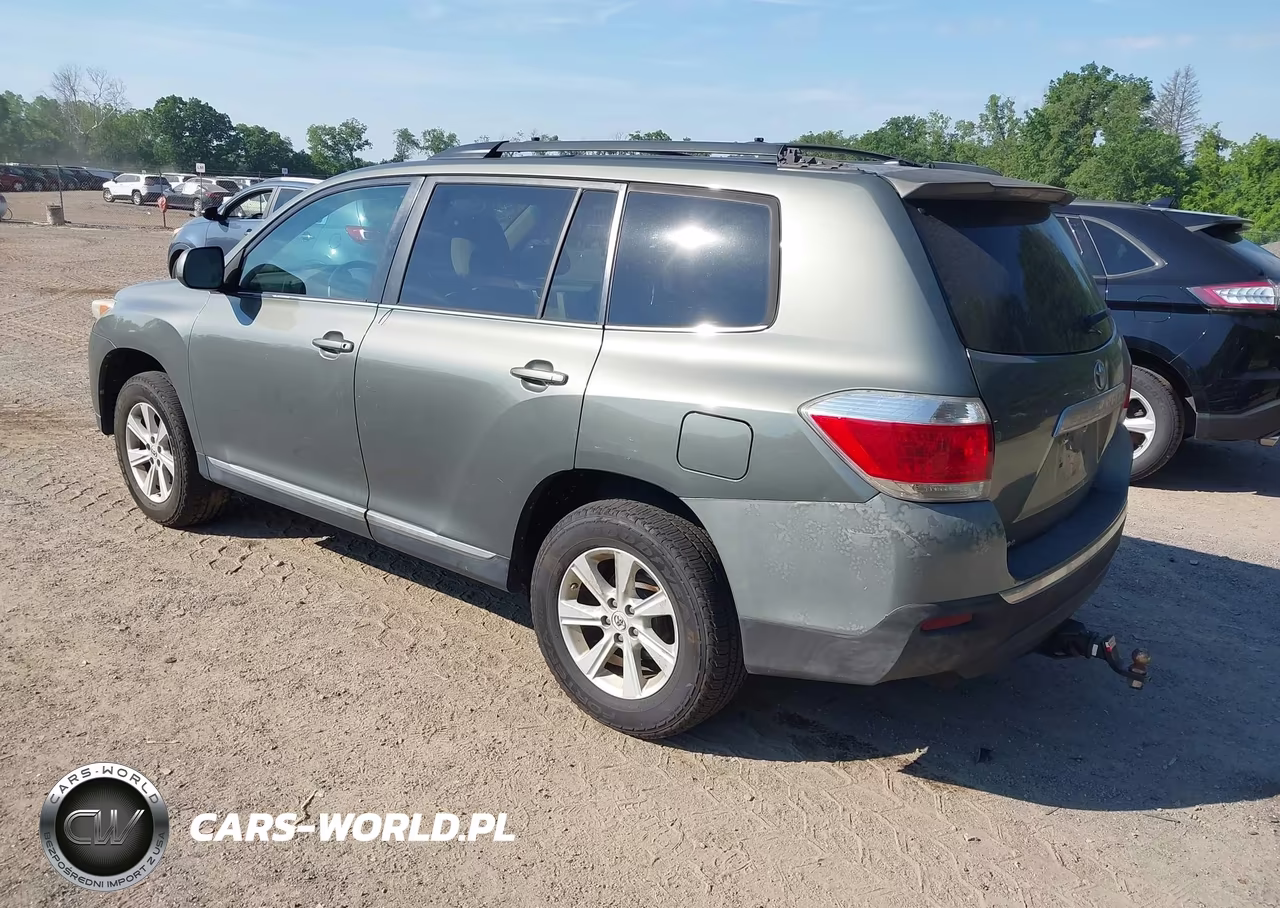 2012 Toyota Highlander Base V6 VIN:5TDBK3EH0CS097589 - 3