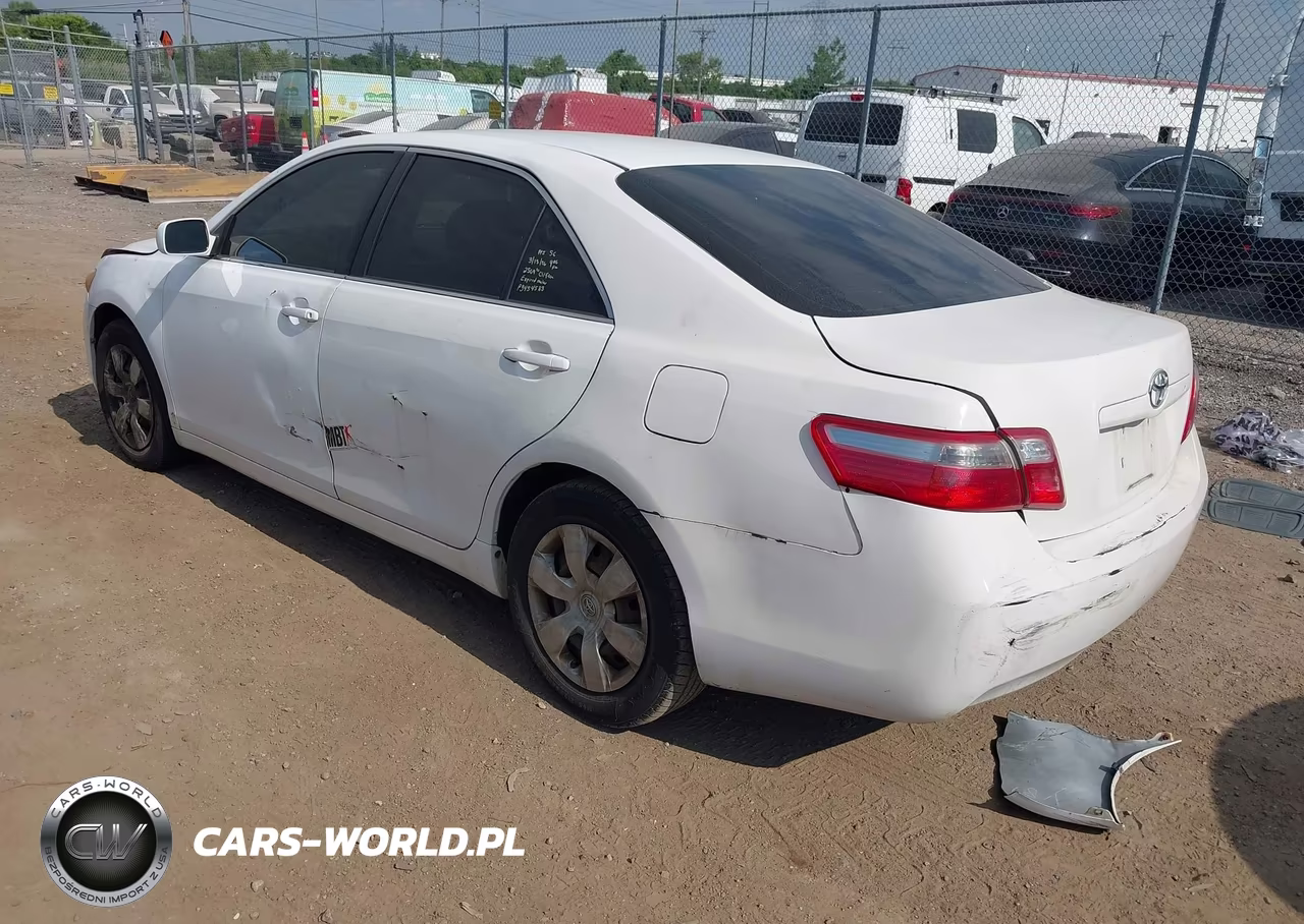 2007 Toyota Camry Le VIN:JTNBE46K673083853 - 3