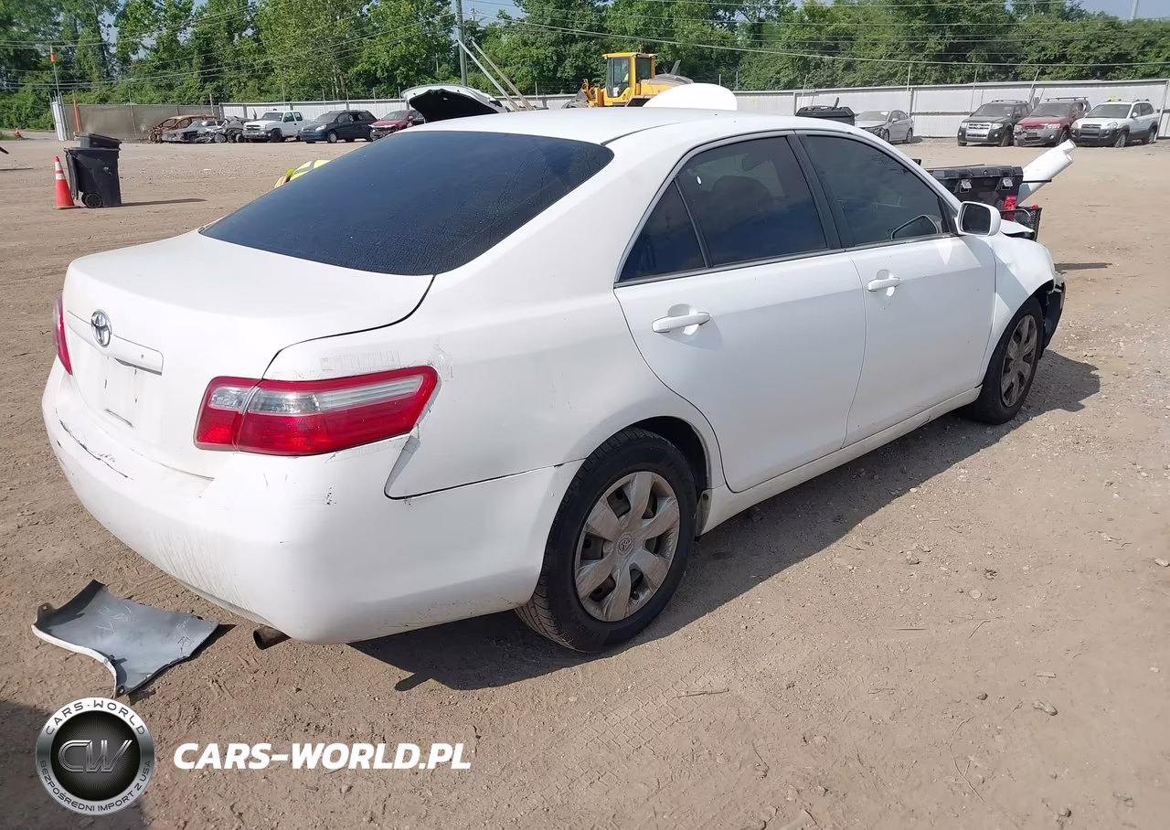 2007 Toyota Camry Le VIN:JTNBE46K673083853 - 4