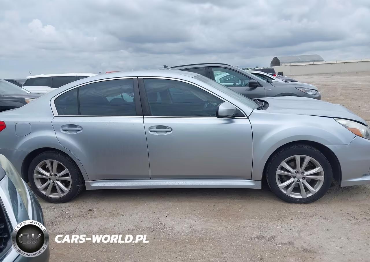 2013 Subaru Legacy 2.5I Premium VIN:4S3BMBC63D3014827 - 13