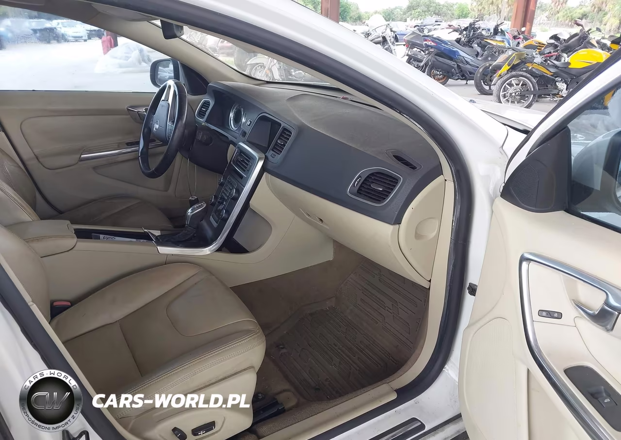 2013 Volvo S60 T5-T5 Platinum-T5 Premier-T5 Premier Plus VIN:YV1612FS4D2181040 - 5