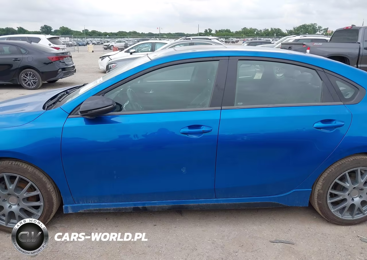 2024 Kia Forte Gt-Line VIN:3KPF54AD4RE716229 - 14