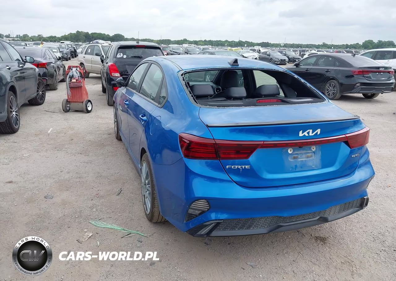 2024 Kia Forte Gt-Line VIN:3KPF54AD4RE716229 - 3