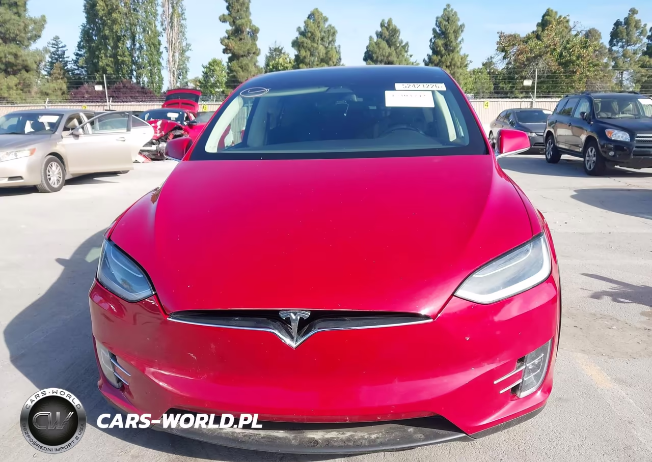 2017 Tesla Model X VIN:5YJXCDE25HF077788 - 12