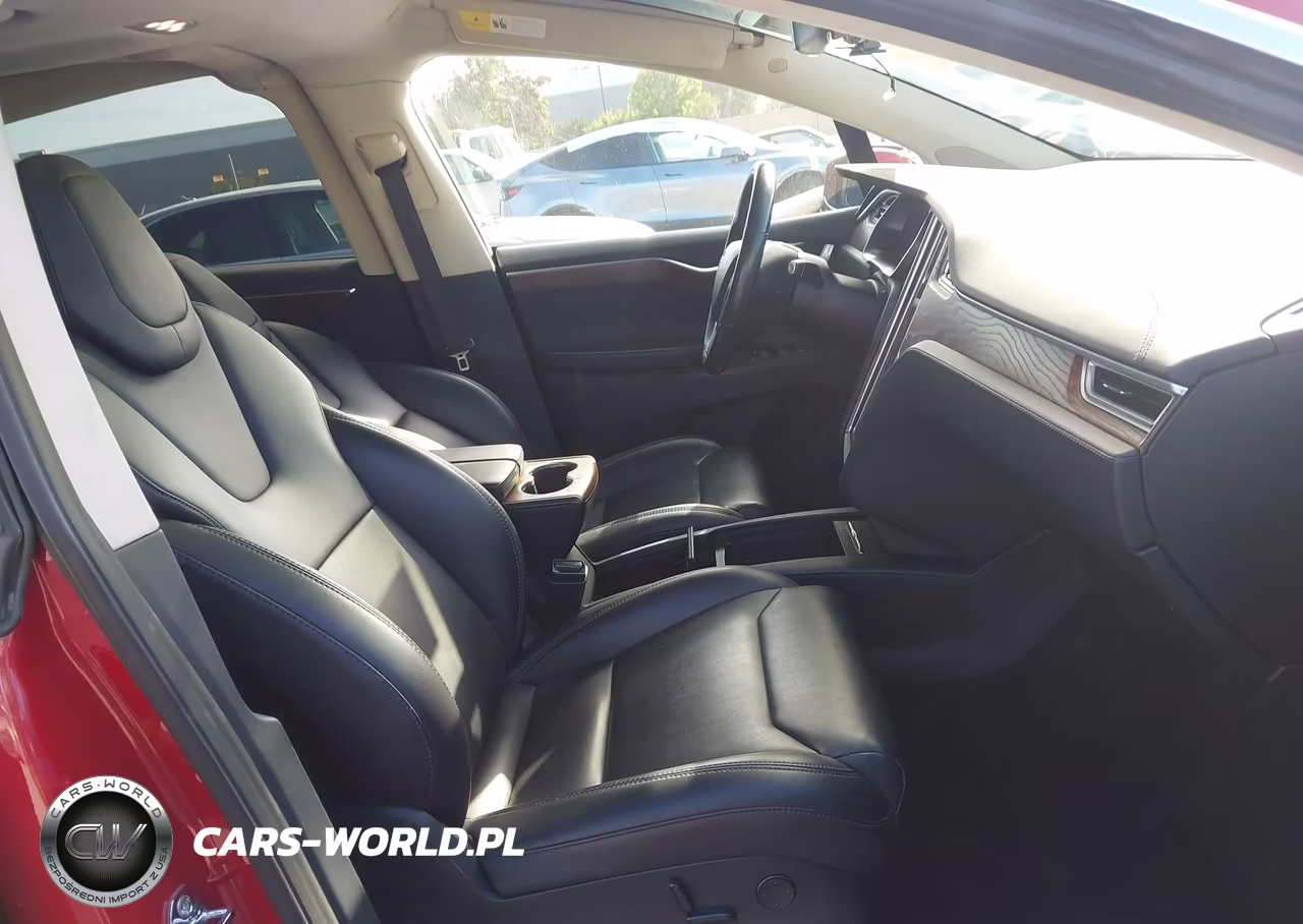 2017 Tesla Model X VIN:5YJXCDE25HF077788 - 5