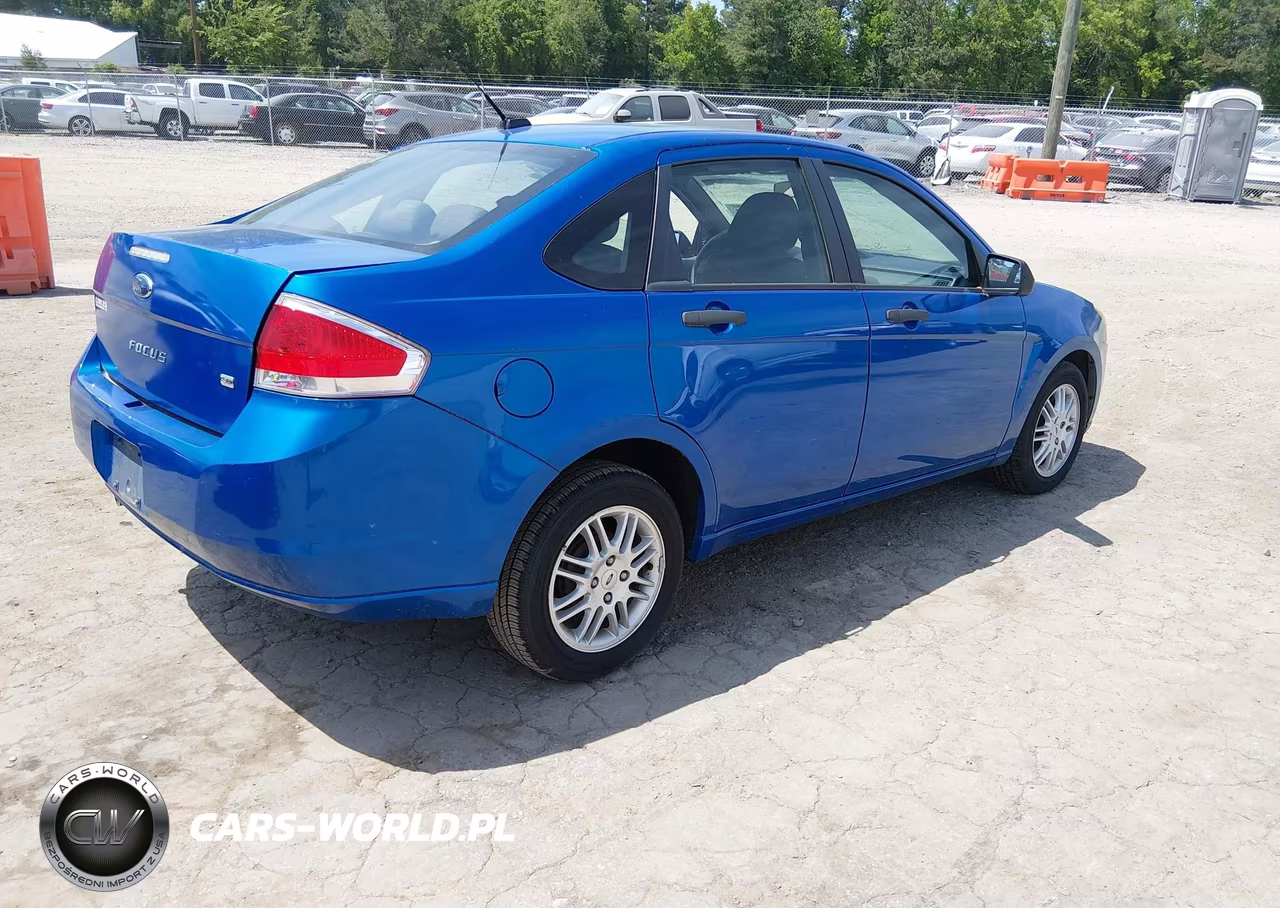2011 Ford Focus Se VIN:1FAHP3FN9BW192186 - 4