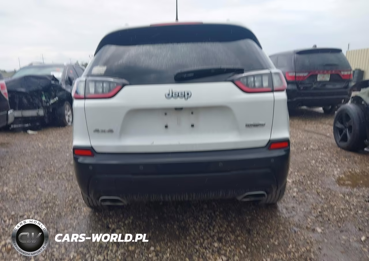2019 Jeep Cherokee Latitude 4X4 VIN:1C4PJMCX5KD441789 - 16