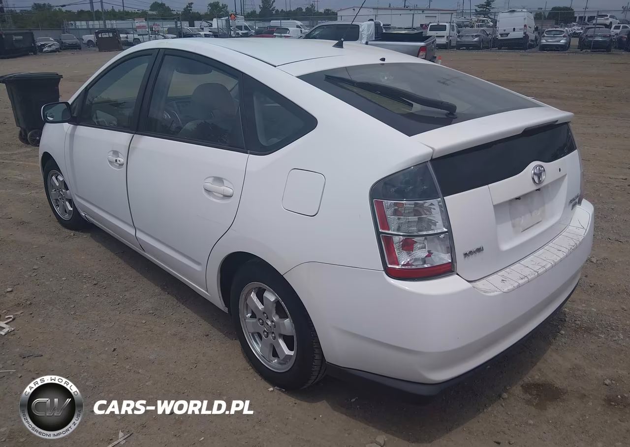2004 Toyota Prius VIN:JTDKB20U140008647 - 3