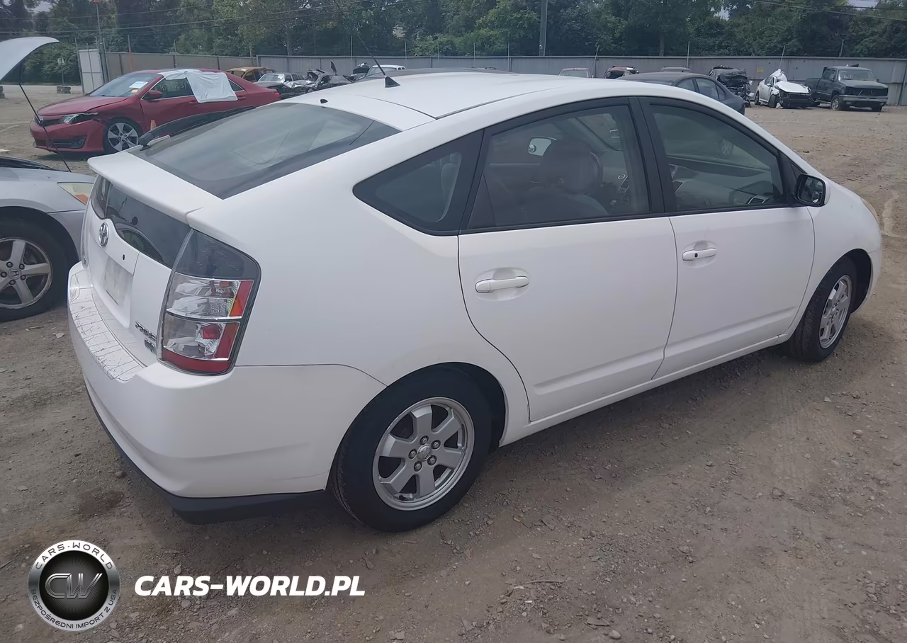 2004 Toyota Prius VIN:JTDKB20U140008647 - 4