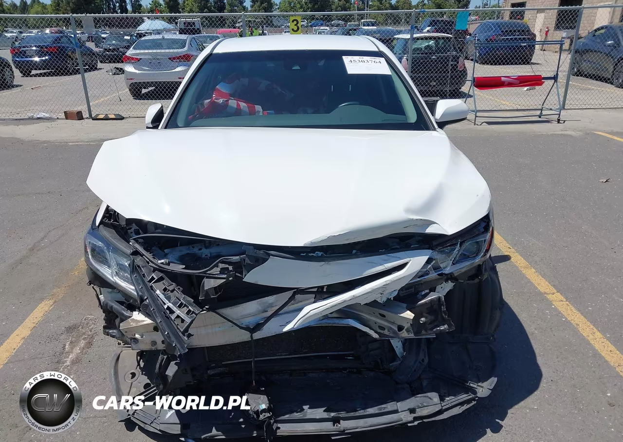 2018 Toyota Camry Se VIN:4T1B11HK4JU083665 - 6