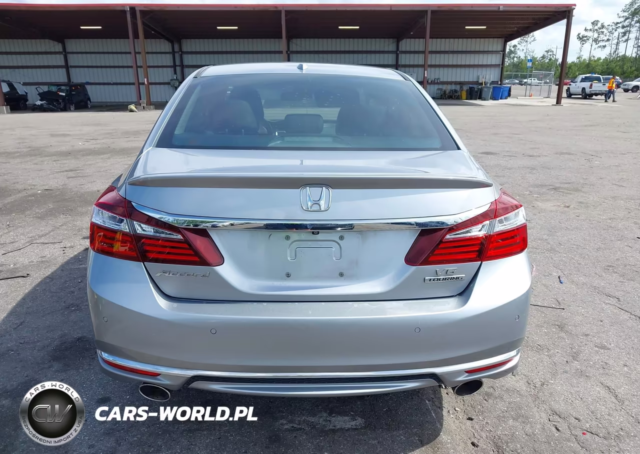 2016 Honda Accord Touring VIN:1HGCR3F93GA019609 - 17