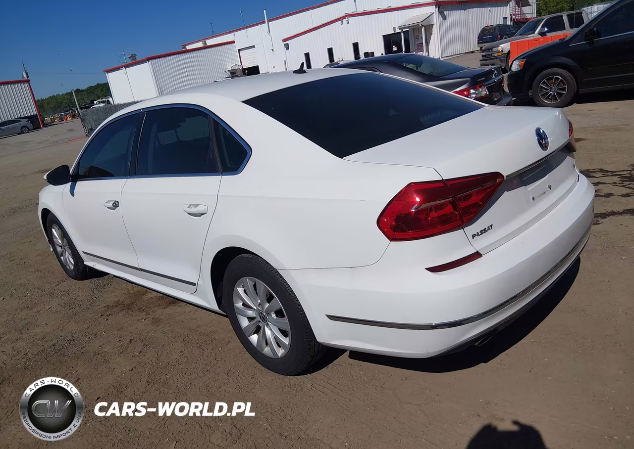 2016 Volkswagen Passat 1.8T S VIN:1VWAT7A39GC026342 - 3