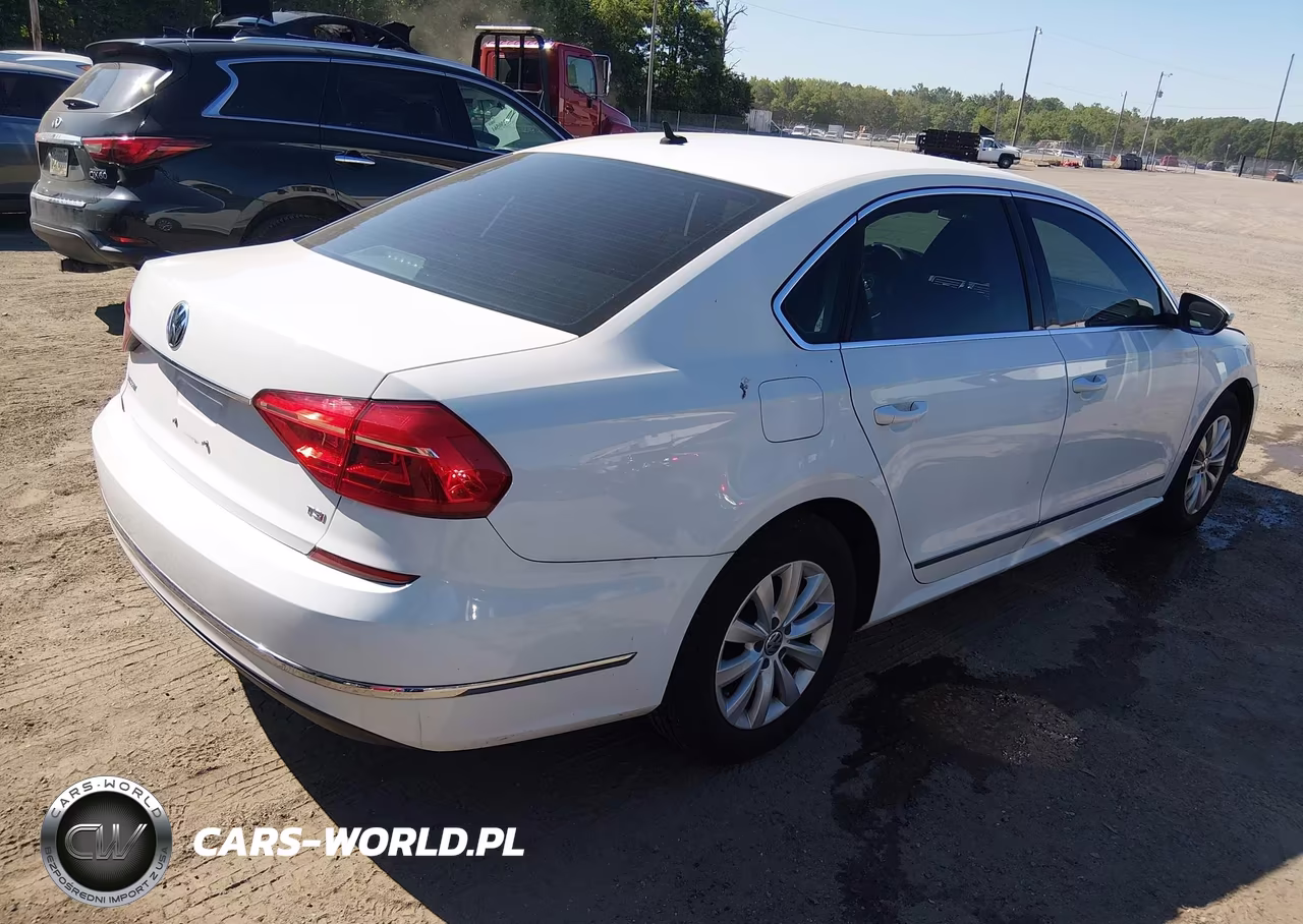 2016 Volkswagen Passat 1.8T S VIN:1VWAT7A39GC026342 - 4