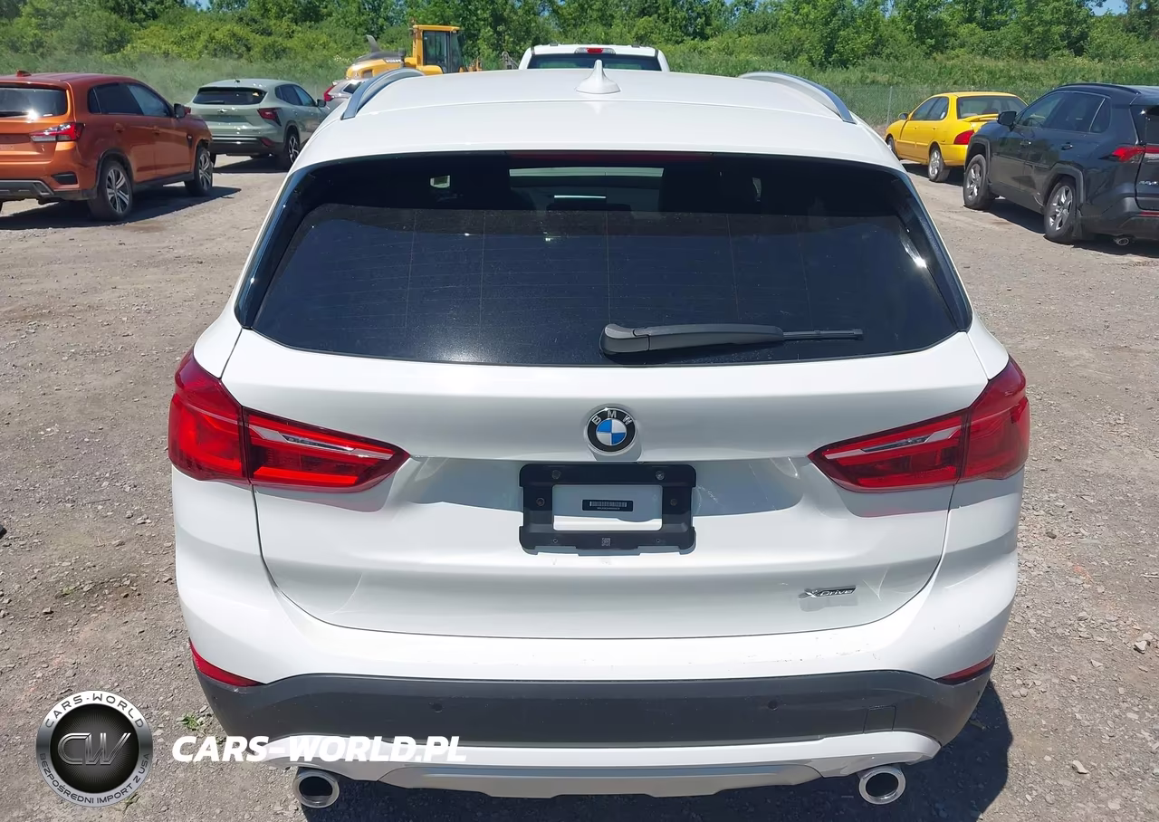 2021 BMW X1 xDrive28I VIN:WBXJG9C04M5U02678 - 17