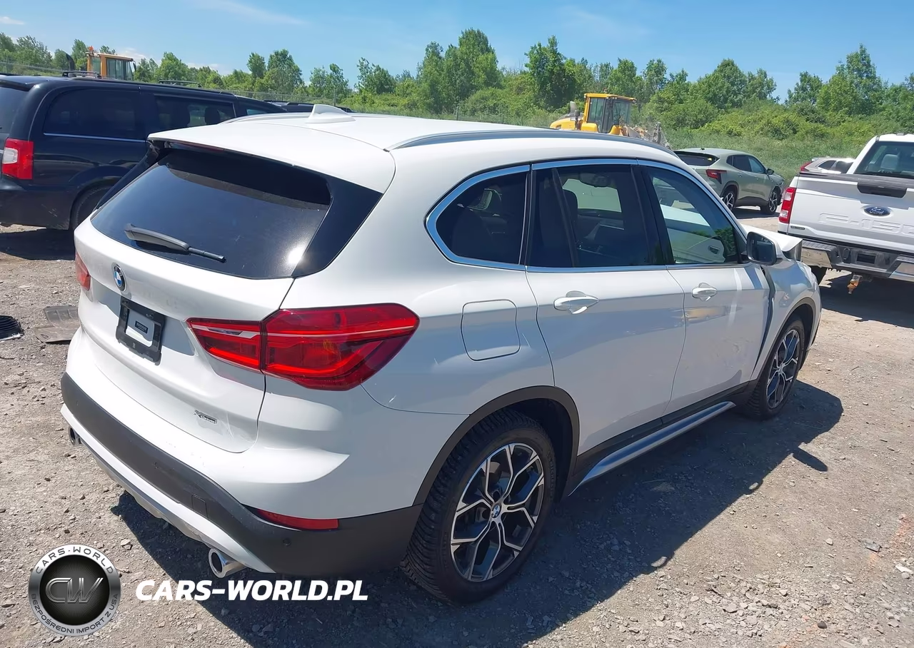 2021 BMW X1 xDrive28I VIN:WBXJG9C04M5U02678 - 4