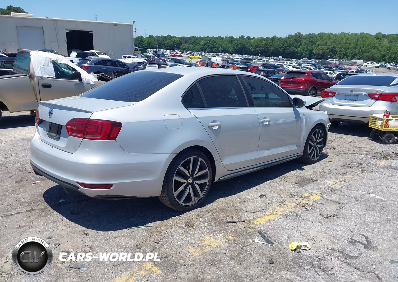 2013 Volkswagen Jetta Gli Autobahn W-Nav VIN:3VW4T7AJXDM313114 - 4