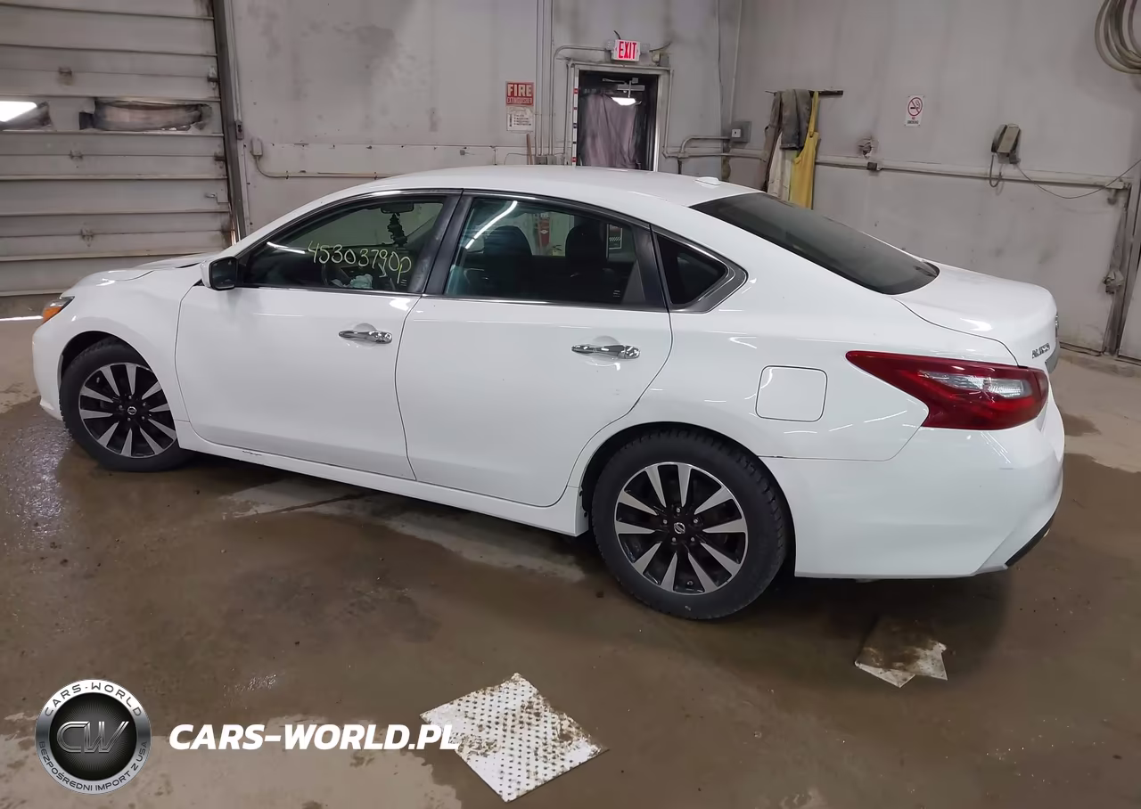 2018 Nissan Altima 2.5 Sv VIN:1N4AL3AP0JC174584 - 3