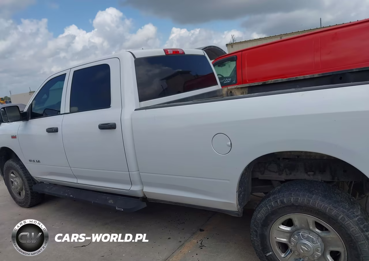 2021 Ram 2500 Tradesman 4X4 8' Box VIN:3C6UR5HJXMG639318 - 14