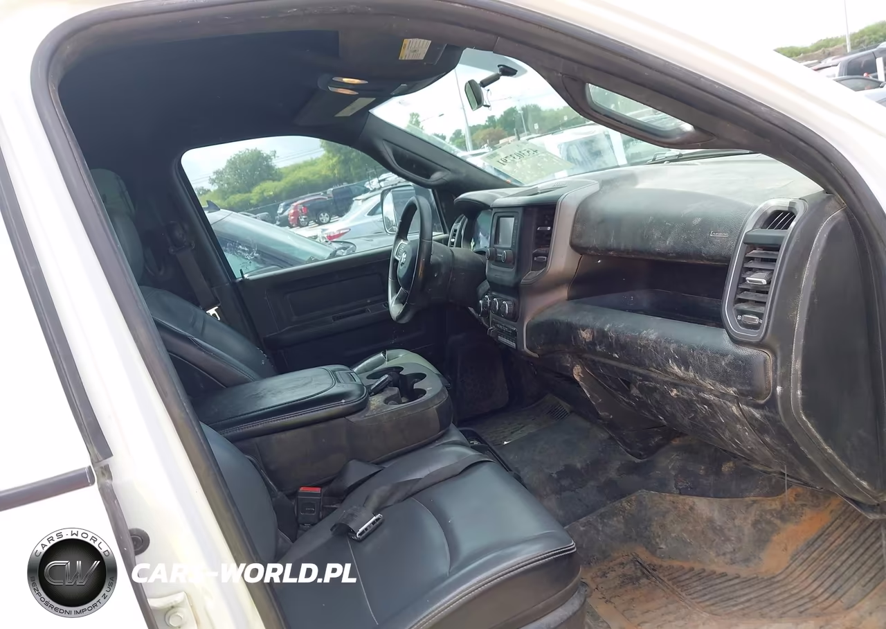 2021 Ram 2500 Tradesman 4X4 8' Box VIN:3C6UR5HJXMG639318 - 5