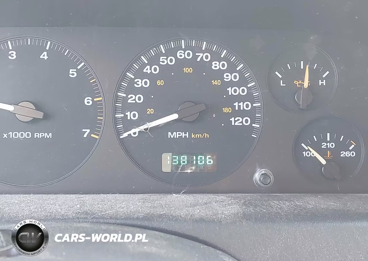2004 Jeep Grand Cherokee Laredo VIN:1J4GW48S04C269589 - 7