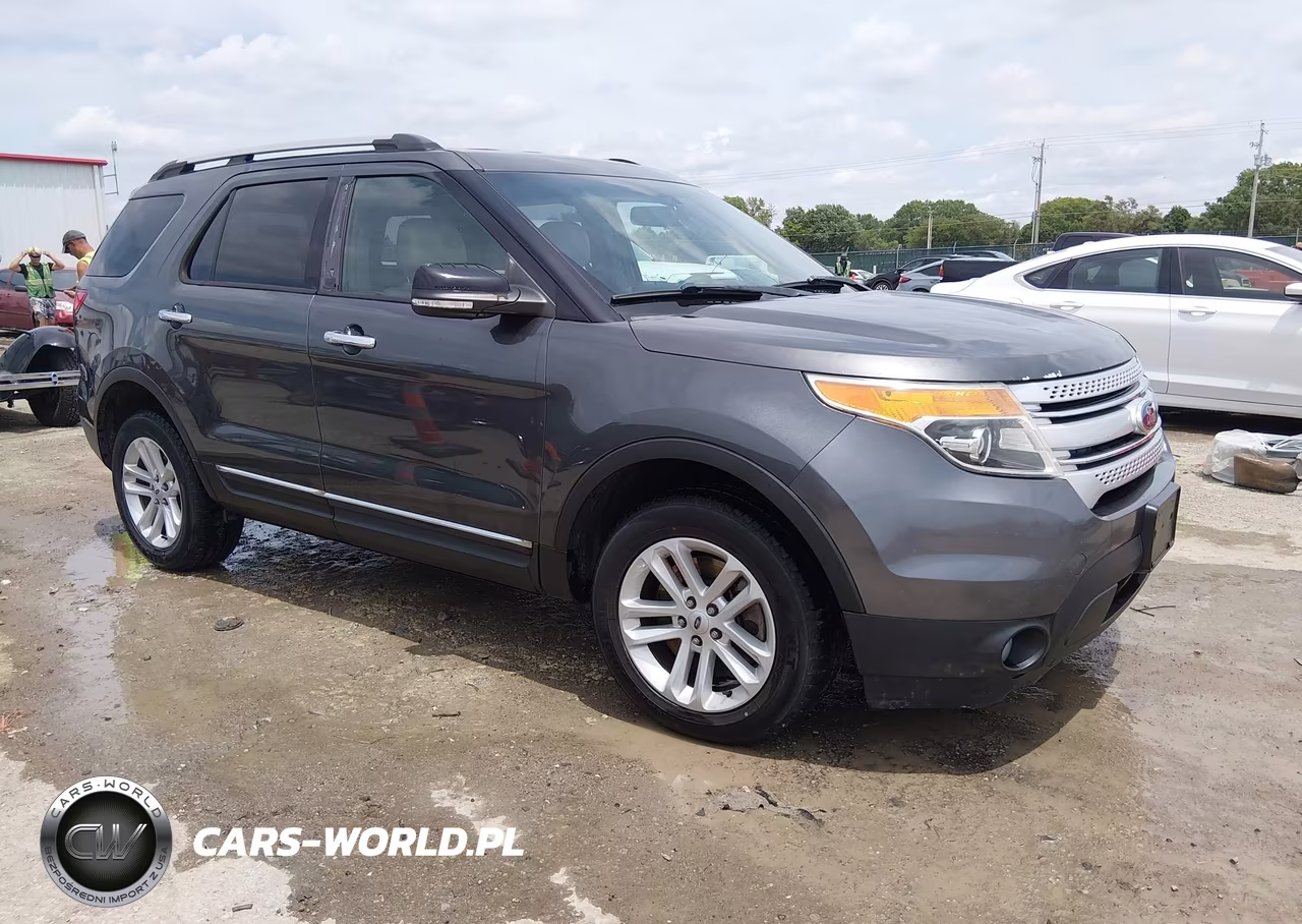 2015 Ford Explorer Xlt – zdjęcie 1 z 16