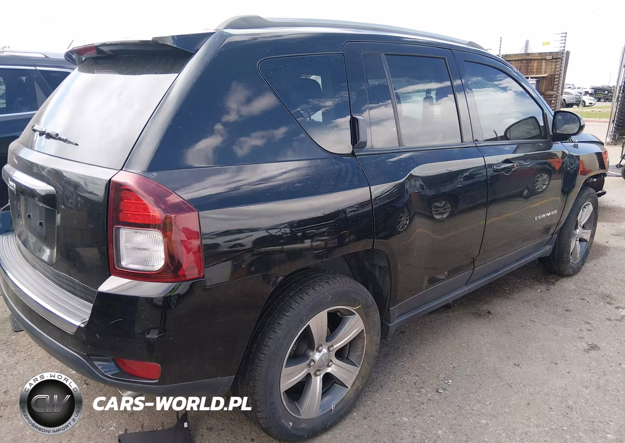 2016 Jeep Compass High Altitude Edition VIN:1C4NJDEB2GD709486 - 4