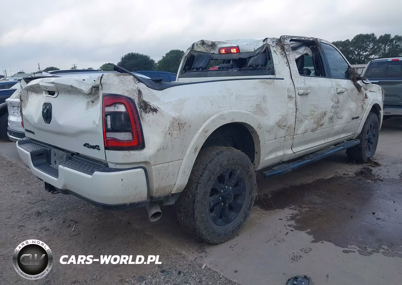 2022 Ram 2500 VIN:3C6UR5FL0NG228676 - 4