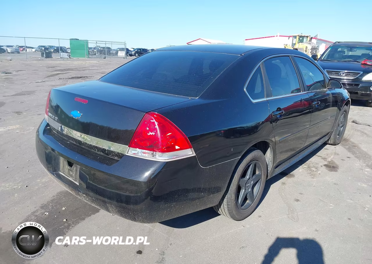 2010 Chevrolet Impala Lt VIN:2G1WB5ENXA1239298 - 4