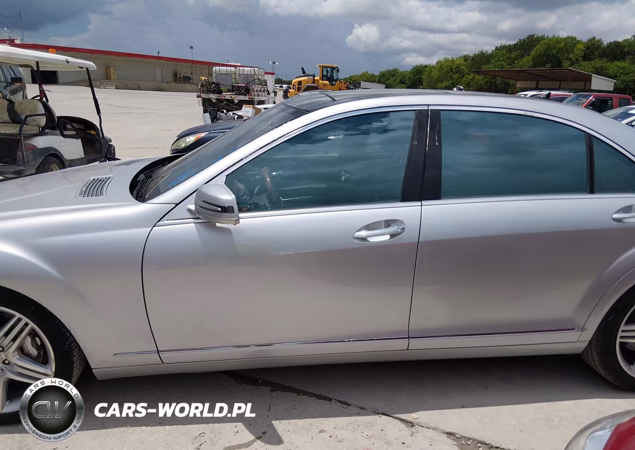 2013 Mercedes-Benz S 550 VIN:WDDNG7DB1DA519876 - 14