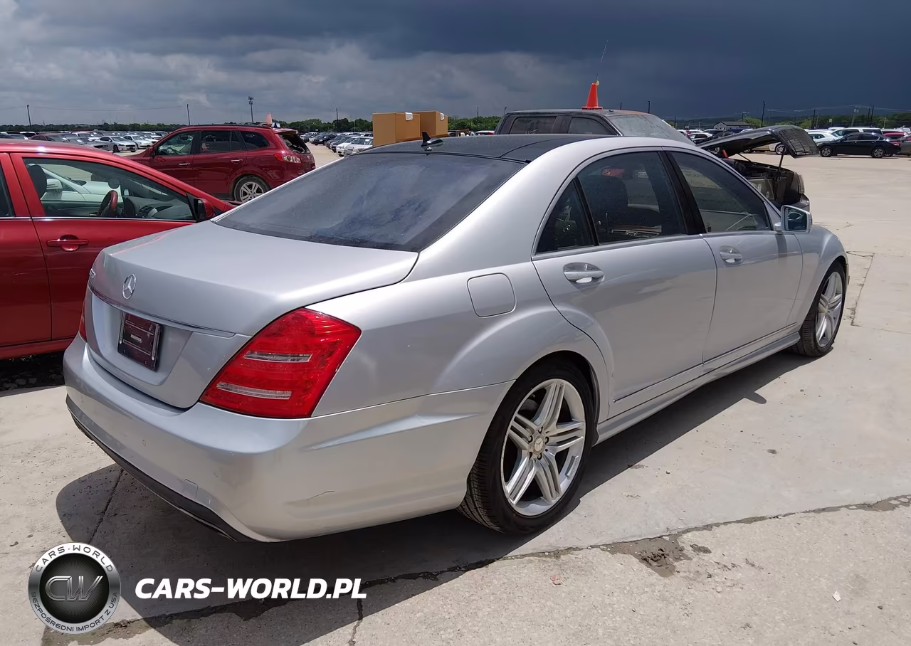 2013 Mercedes-Benz S 550 VIN:WDDNG7DB1DA519876 - 4