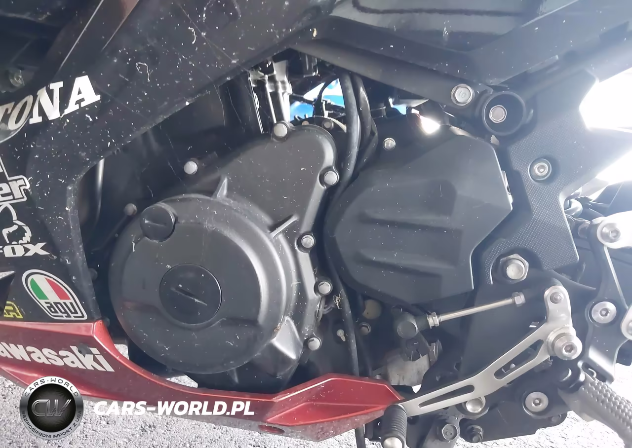 2021 Kawasaki Ex400 VIN:JKAEXKG11MDAB7120 - 9